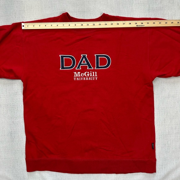 DW Authentic Dad McGill University Red Sweatshirt Size Medium - Picture 5 of 12